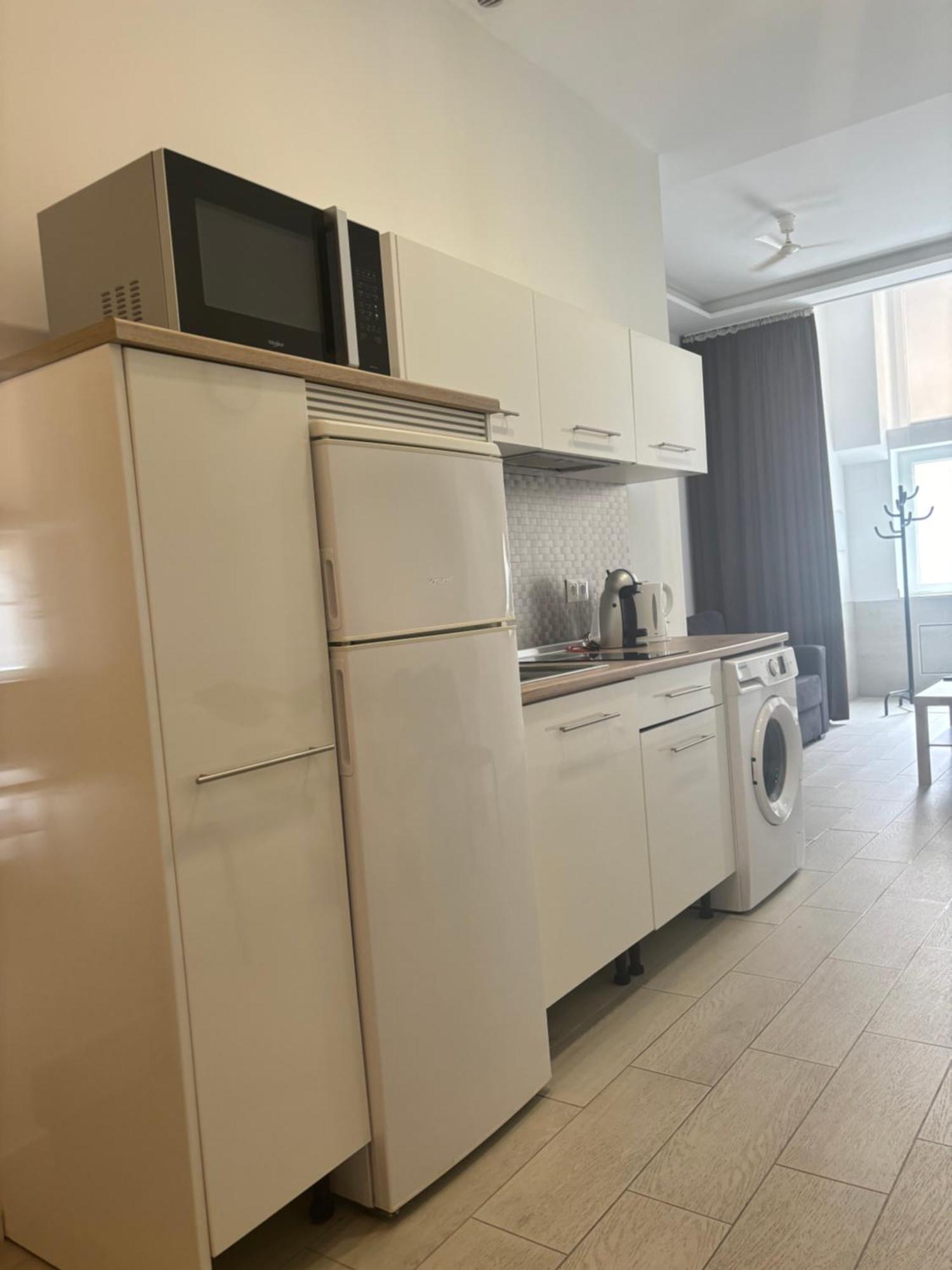 Appartement Piso Estupendo A 3 Min De La Estacion De Tren Ave Y Bus à Málaga Extérieur photo